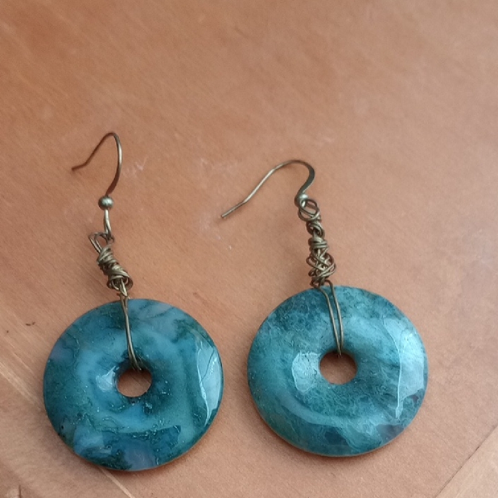 Elegant Moss Agate Earrings